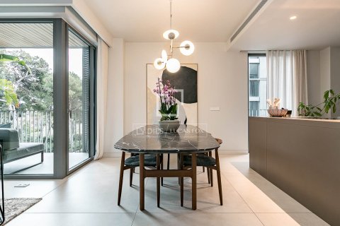 4 bedrooms apartment for sale in Barcelona, Catalonia, Spain № 6436 - photo 6