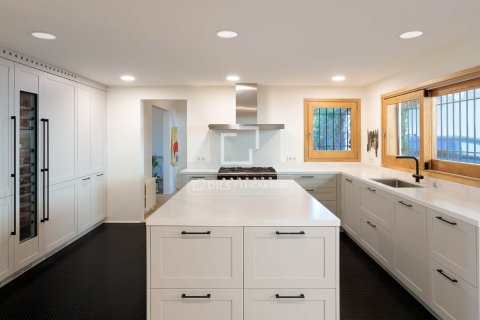 6 chambres villa à vendre à Cabrera de Mar, Barcelona, Catalonia, Spain № 3792 - photo 10