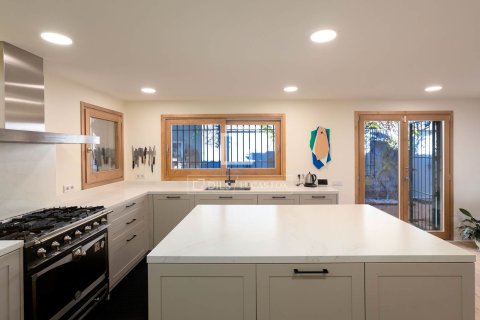 6 chambres villa à vendre à Cabrera de Mar, Barcelona, Catalonia, Spain № 3792 - photo 12