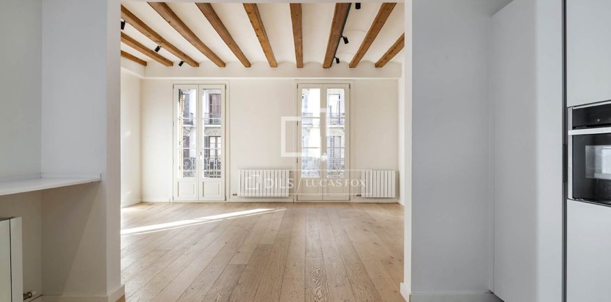 3 bedrooms apartment for sale in Barcelona, Catalonia, Spain № 3788