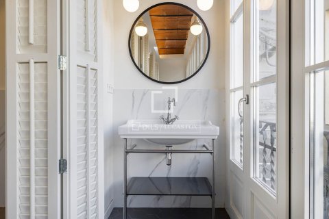 3 chambres apartment à vendre à Barcelona, Catalonia, Spain № 3788 - photo 21