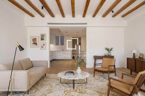 Купить квартиру в Барселона, Испания с 3 спальни, 137м², № 3788 - фото 30