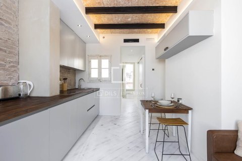 Ático de 1 dormitorio en venta en Barcelona, Cataluña, Spain № 3791 - foto 8
