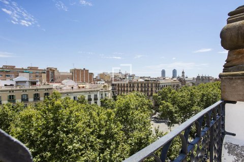 Ático de 1 dormitorio en venta en Barcelona, Cataluña, Spain № 3791 - foto 21