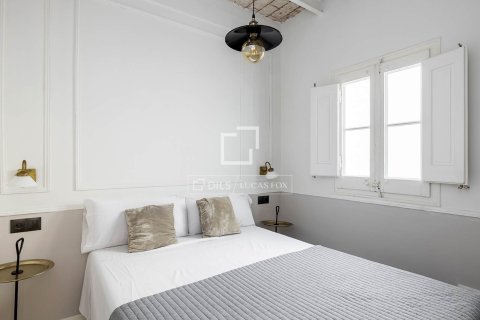 Ático de 1 dormitorio en venta en Barcelona, Cataluña, Spain № 3791 - foto 13