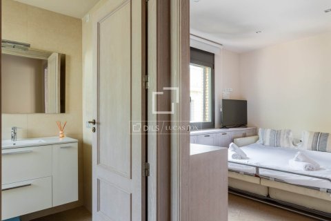 Купить виллу в Премия де Дальт, Испания с 5 спален, 375м², № 3793 - фото 13