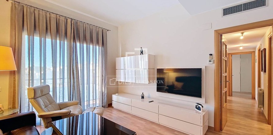 3 chambres apartment à vendre à Vilanova i la Geltru, Barcelona, Catalonia, Spain № 3789