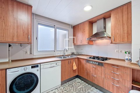 3 chambres apartment à vendre à Vilanova i la Geltru, Barcelona, Catalonia, Spain № 3789 - photo 5