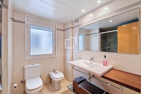 3 chambres apartment à vendre à Vilanova i la Geltru, Barcelona, Catalonia, Spain № 3789 - photo 19