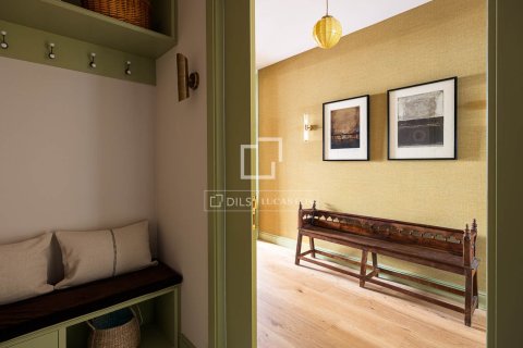 3 bedrooms apartment for sale in Barcelona, Catalonia, Spain № 6408 - photo 13