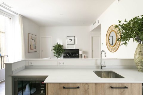 3 bedrooms apartment for sale in Barcelona, Catalonia, Spain № 6403 - photo 13