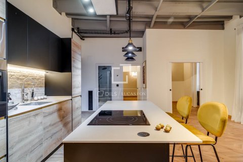 3 bedrooms apartment for sale in Barcelona, Catalonia, Spain № 6404 - photo 9