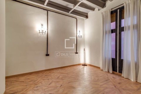 3 bedrooms apartment for sale in Barcelona, Catalonia, Spain № 6404 - photo 23