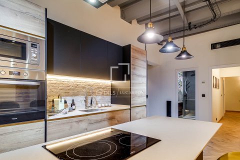 3 bedrooms apartment for sale in Barcelona, Catalonia, Spain № 6404 - photo 6