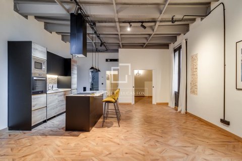 3 bedrooms apartment for sale in Barcelona, Catalonia, Spain № 6404 - photo 8