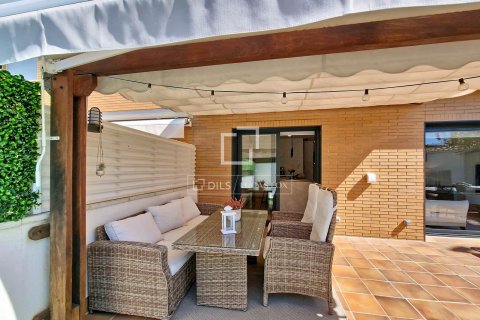 Купить виллу в Виланова-и-ла-Желтру, Испания с 4 спальни, 201м², № 6405 - фото 18