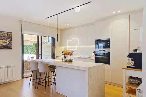 Купить виллу в Виланова-и-ла-Желтру, Испания с 4 спальни, 201м², № 6405 - фото 3