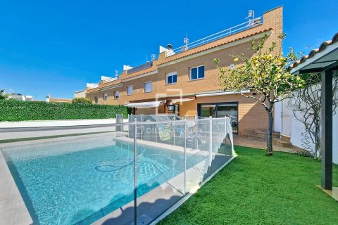 4 bedrooms villa for sale in Vilanova i la Geltru, Barcelona, Catalonia, Spain № 6405