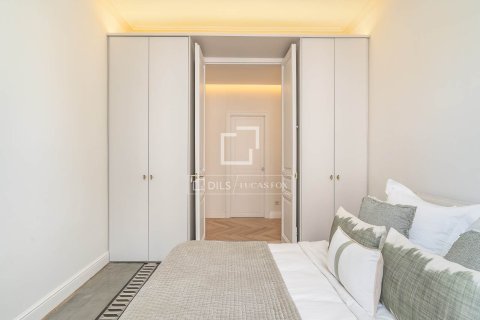 4 bedrooms apartment for sale in Barcelona, Catalonia, Spain № 6409 - photo 28