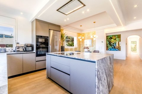 Купить виллу в Ситжес, Испания с 5 спален, 178м², № 6406 - фото 11