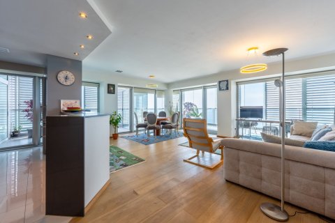 4 bedrooms apartment for sale in Barcelona, Catalonia, Spain № 4606 - photo 8