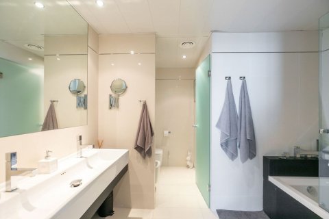 3 bedrooms apartment for sale in Barcelona, Catalonia, Spain № 4608 - photo 18