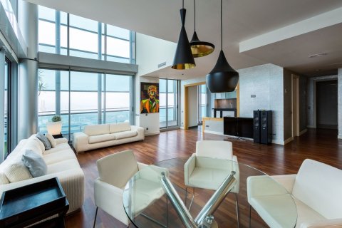 4 bedrooms apartment for sale in Barcelona, Catalonia, Spain № 4603 - photo 11