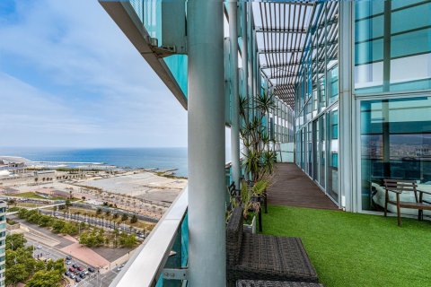 4 bedrooms apartment for sale in Barcelona, Catalonia, Spain № 4603 - photo 2