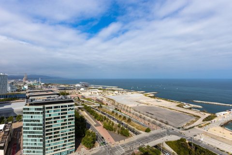 4 bedrooms apartment for sale in Barcelona, Catalonia, Spain № 4603 - photo 9