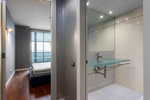 4 bedrooms apartment for sale in Barcelona, Catalonia, Spain № 4603 - photo 22