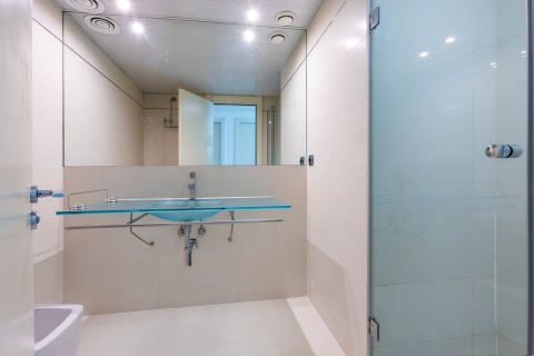 4 bedrooms apartment for sale in Barcelona, Catalonia, Spain № 4603 - photo 19