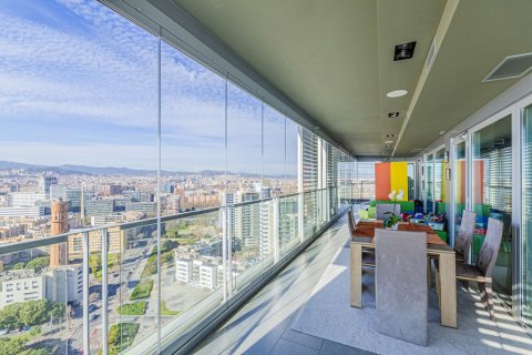 3 bedrooms apartment for sale in Barcelona, Catalonia, Spain № 4605 - photo 4