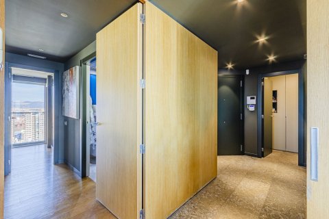 3 bedrooms apartment for sale in Barcelona, Catalonia, Spain № 4605 - photo 18