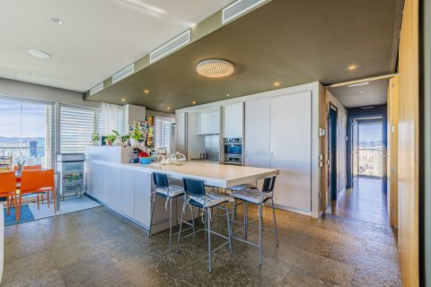 3 bedrooms apartment for sale in Barcelona, Catalonia, Spain № 4605 - photo 8