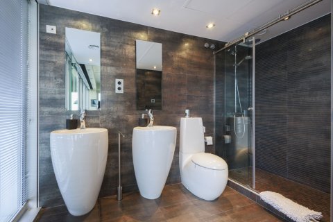 3 bedrooms apartment for sale in Barcelona, Catalonia, Spain № 4607 - photo 23