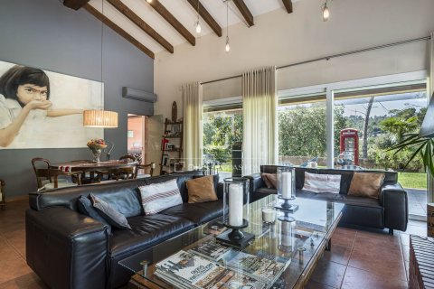 Купить виллу в Вальдорейкс, Испания с 5 спален, 430м², № 7175 - фото 19