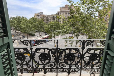 Купить квартиру в Барселона, Испания с 4 спальни, 168м², № 7179 - фото 16