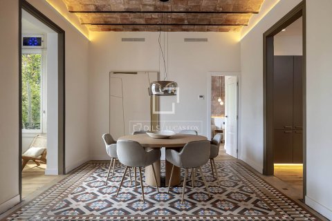 Купить квартиру в Барселона, Испания с 4 спальни, 168м², № 7179 - фото 24