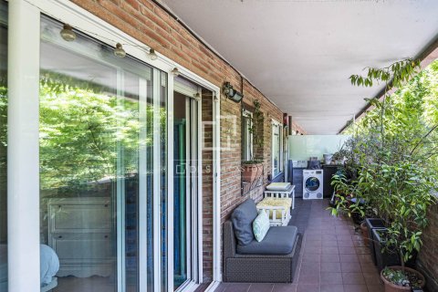 Apartamento de 4 dormitorios en venta en Sant Cugat del Vallès, Barcelona, Cataluña, Spain № 7174 - foto 5