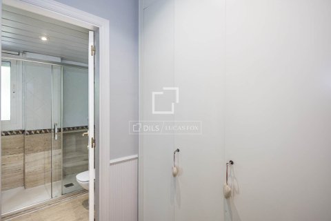 Apartamento de 4 dormitorios en venta en Sant Cugat del Vallès, Barcelona, Cataluña, Spain № 7174 - foto 16