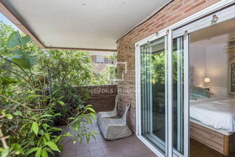 Apartamento de 4 dormitorios en venta en Sant Cugat del Vallès, Barcelona, Cataluña, Spain № 7174 - foto 2