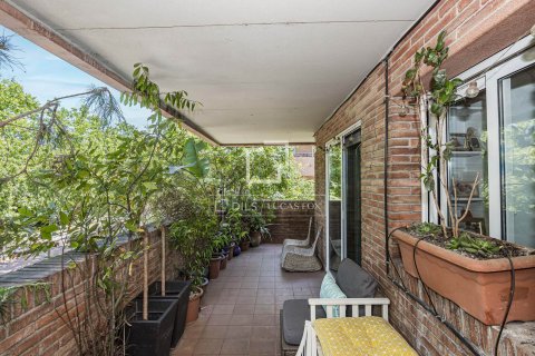 Apartamento de 4 dormitorios en venta en Sant Cugat del Vallès, Barcelona, Cataluña, Spain № 7174 - foto 3