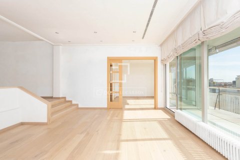3 chambres penthouse à vendre à Barcelona, Catalonia, Spain № 7178 - photo 25