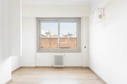 3 chambres penthouse à vendre à Barcelona, Catalonia, Spain № 7178 - photo 6