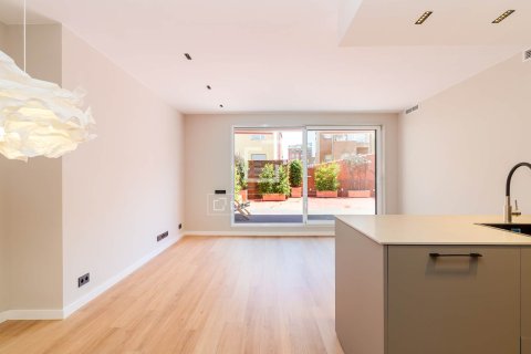 3 bedrooms apartment for sale in Barcelona, Catalonia, Spain № 7180 - photo 16