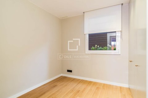 3 bedrooms apartment for sale in Barcelona, Catalonia, Spain № 7180 - photo 4