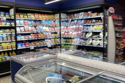 Магазин студия в Сан-Марти, Барселона, Каталония, Испания № 5178