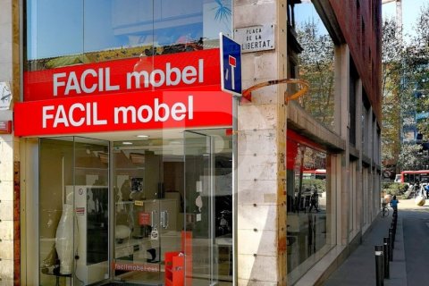 395 sq.m. retail store for sale in Gracia, Barcelona, Catalonia, Spain № 5175 - photo 4