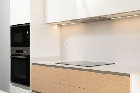 Apartamento de 3 dormitorios en venta en Barcelona, Cataluña, Spain № 4247 - foto 20