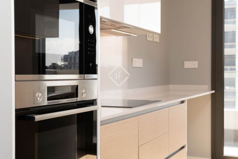 Apartamento de 3 dormitorios en venta en Barcelona, Cataluña, Spain № 4247 - foto 21